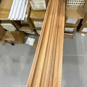 PANEL EFFET BOIS EN TUNISIE DECORATION TN
Intérieur: 2,9M*0.17 PVC