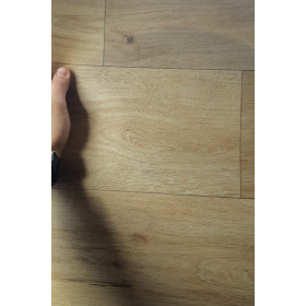 Moquette PVC Effet Parquet - Revêtement Sol Moderne | WorkRoom TN