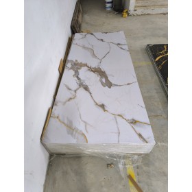 Marbre PVC Mural 1,22x2,90 m – Effet Marbre Réaliste | Made in Germany