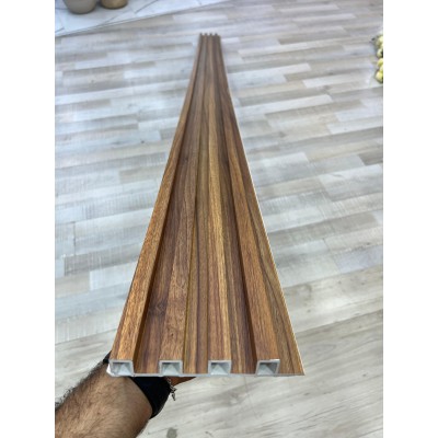 Panel PVC Effet Bois et Composites Effet Bois et latte PVC Effet bois mural en Tunisie